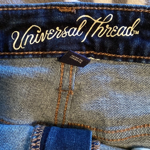 Universal Thread Women’s High Rise Shortie - Picture 4 of 7